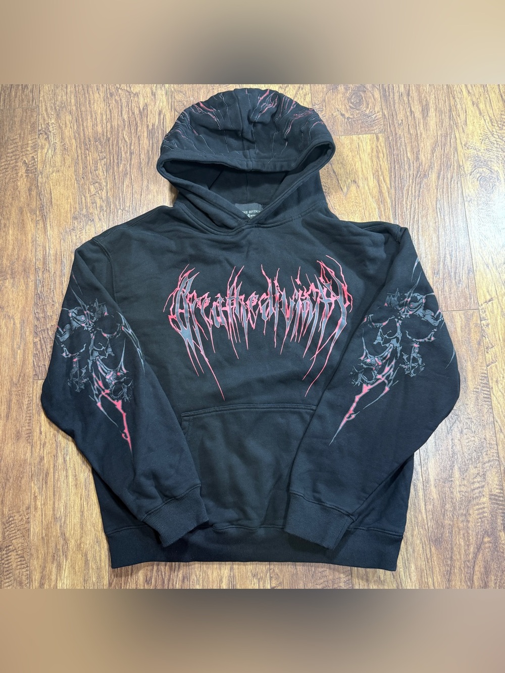 Breathe Divinity Original Hoodie Unisex M Black Graphic Pullover Goth Streetwear